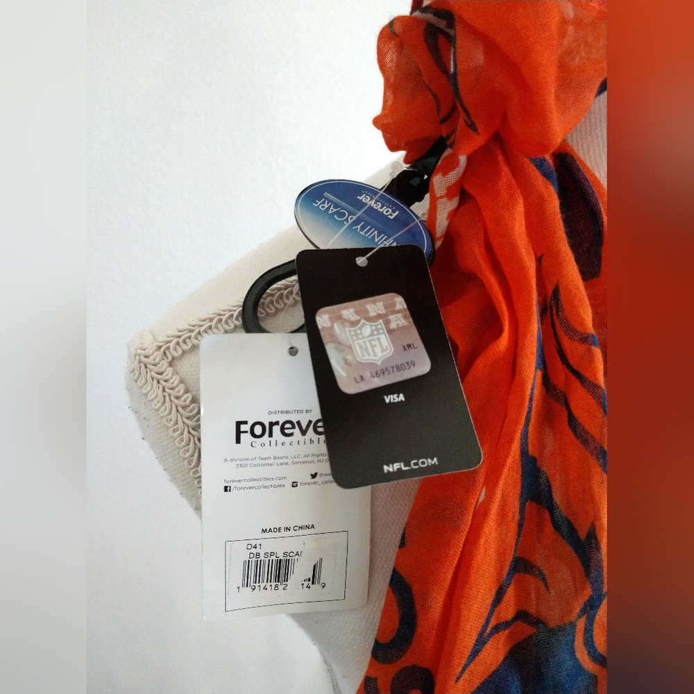NEW Denver Broncos Infinity Fashion Scarf NWT Orange Blue 6012 - Picture 4 of 6